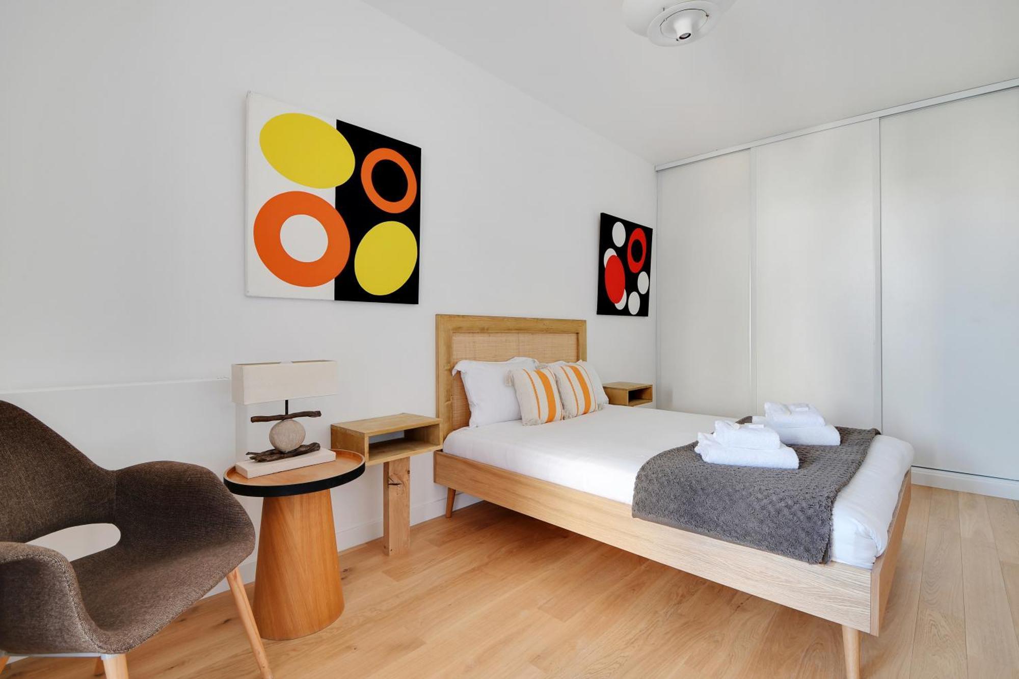 Appartement Pick A Flat's With Terrace In - Boulevard Jean-jaures *