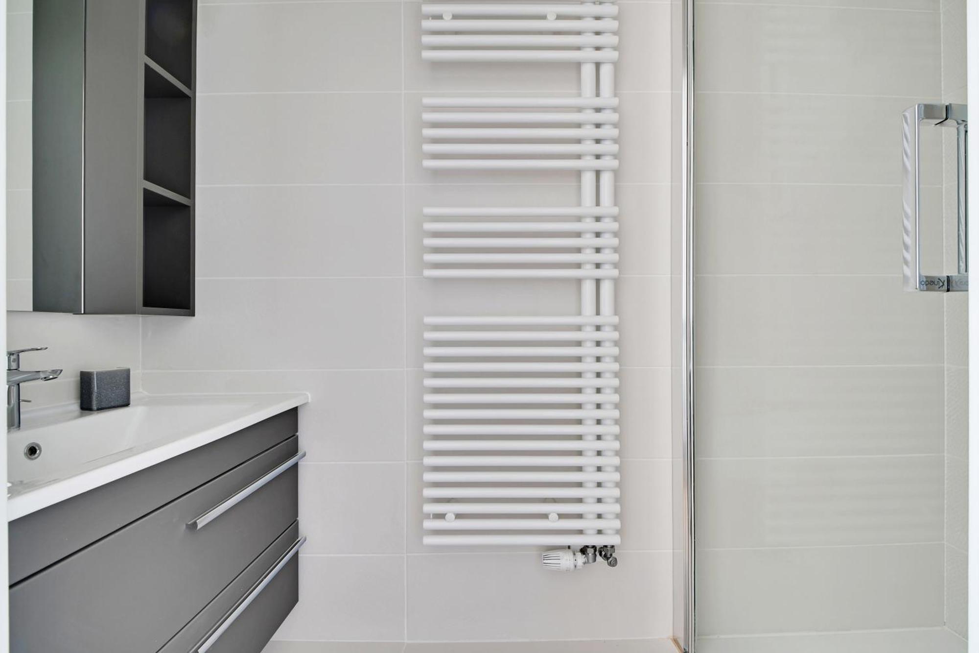 Pick A Flat's With Terrace In - Boulevard Jean-jaures Clichy