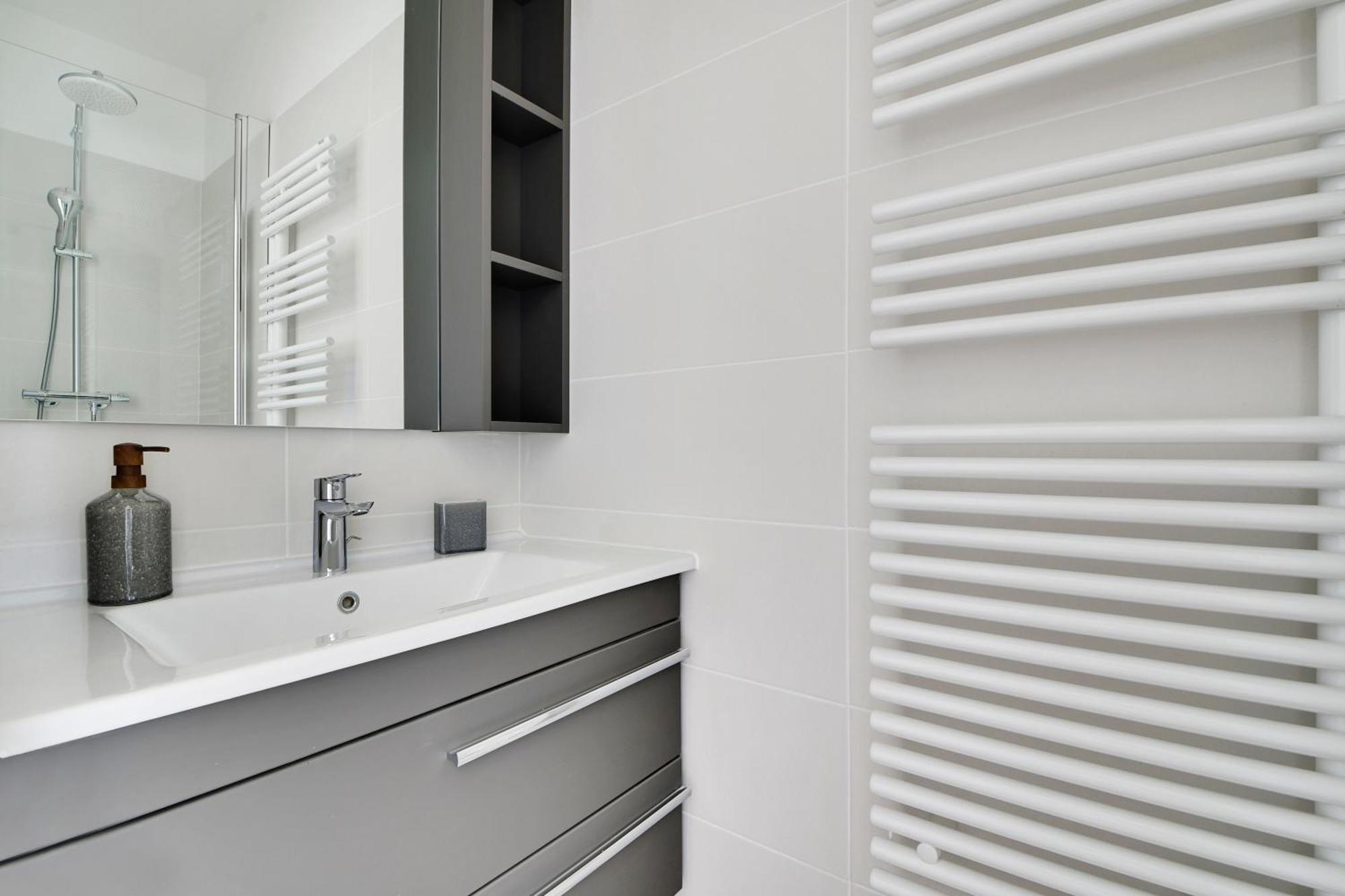 Pick A Flat's With Terrace In - Boulevard Jean-jaures Appartement *